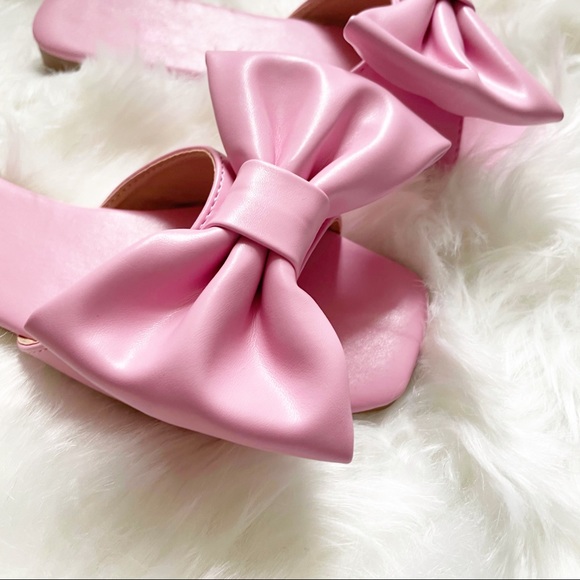 NEW Julie Bow Sandals- in Pink - Picture 5 of 6
